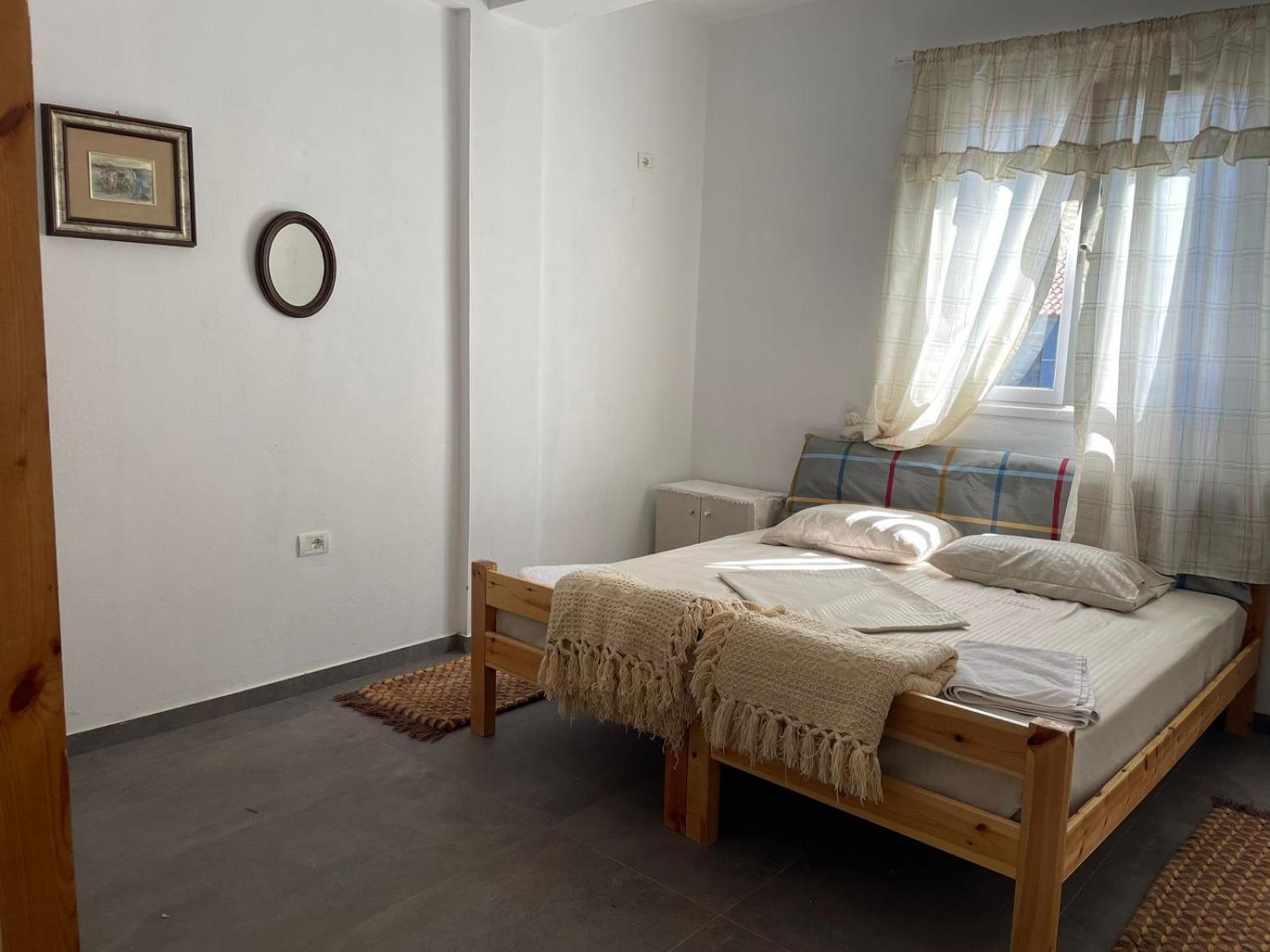 Villa Elena Berat Exteriér fotografie