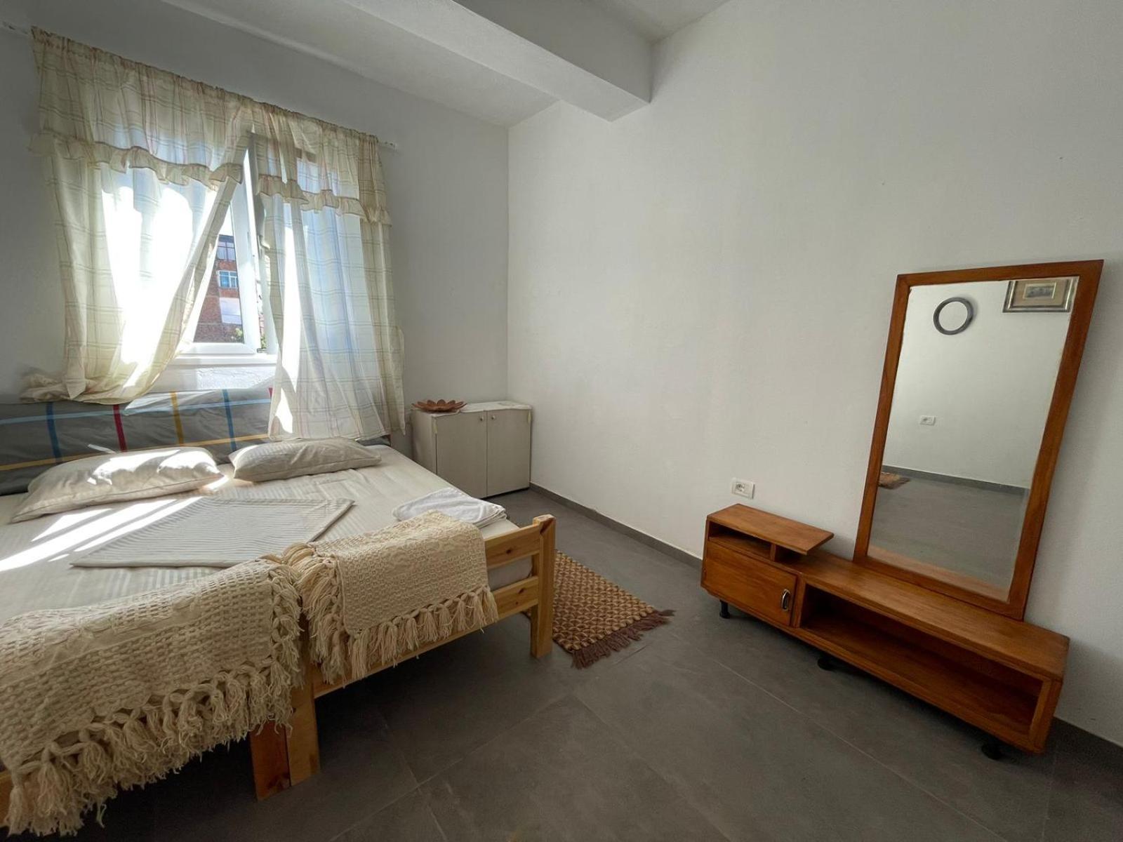 Villa Elena Berat Exteriér fotografie