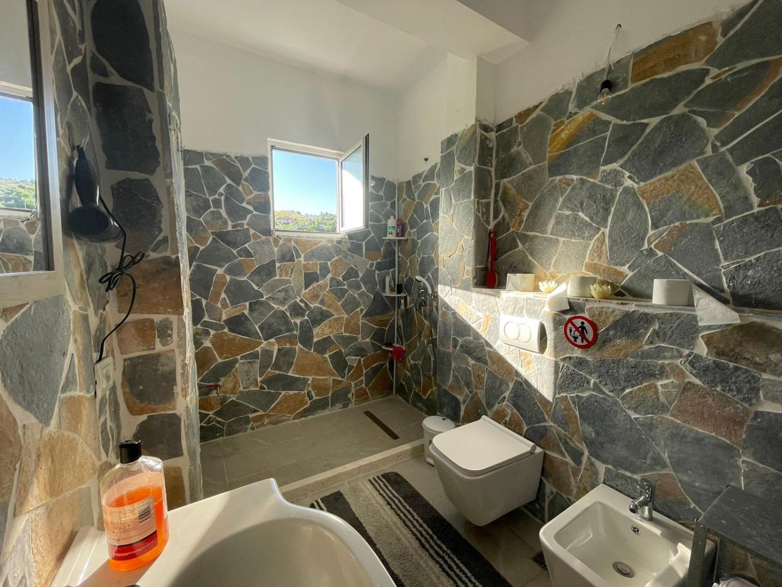 Villa Elena Berat Exteriér fotografie