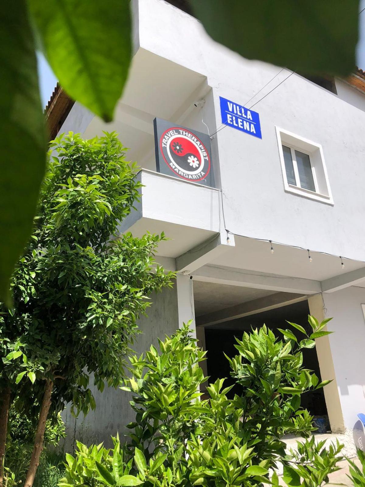 Villa Elena Berat Exteriér fotografie